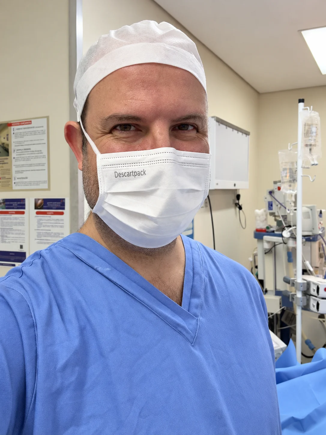 Hospital — Dr. Walter Zamarian Jr. wearing surgical attire in the operating room