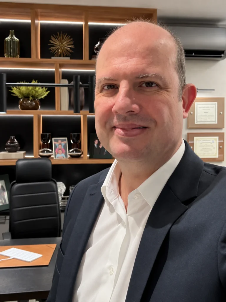 Dr. Walter Zamarian Jr. in his consultation office
